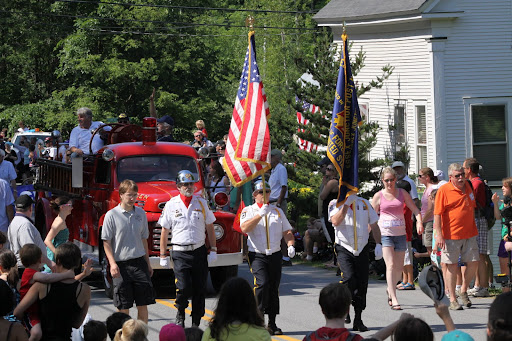 The famous Warren 4th of July parade