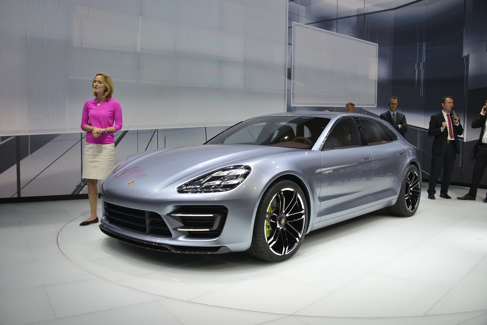 [Porsche-Panamera-Sports-Turismo-C-8%255B2%255D.jpg]
