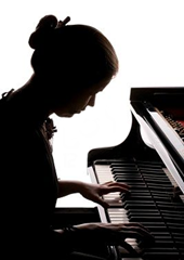 piano girl piano girl