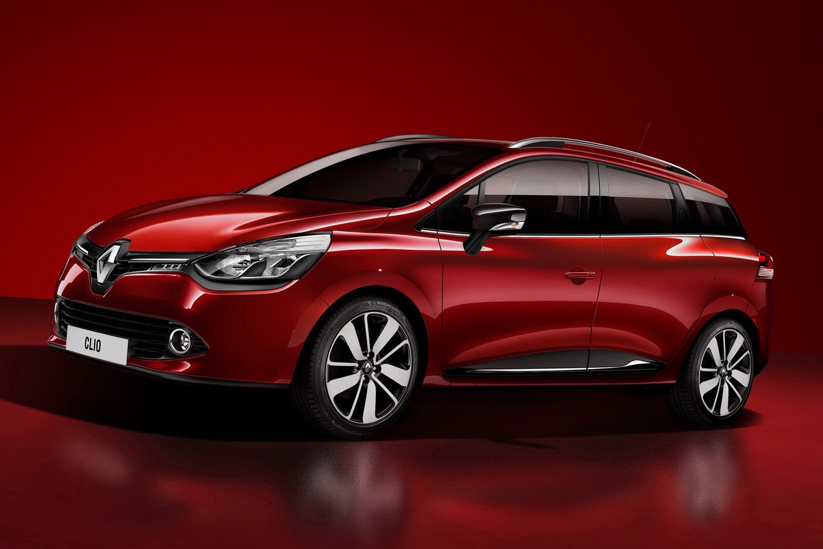 Renault-Clio-Estate_1[2].jpg