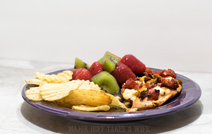 Fast Healthy Chicken Dinner. Holiday Memories with Mezzetta! This easy lunch or dinner recipe will have you sailing through the holidays. Casual enough for everyday, but colorful enough for a holiday feast! Features 3 different peppers and packs a flavorful punch! All in less than 20 minutes! There is also a coupon for Mezzetta products as well as a chance to win 1 of 31 Holiday Gift Baskets! #MezzettaMemories #SharingJoy #Chicken #Peppers #Easy #dinner #recipe Fast Healthy Chicken Dinner. Holiday Memories with Mezzetta! This easy lunch or dinner recipe will have you sailing through the holidays. Casual enough for everyday, but colorful enough for a holiday feast! Features 3 different peppers and packs a flavorful punch! All in less than 20 minutes! There is also a coupon for Mezzetta products as well as a chance to win 1 of 31 Holiday Gift Baskets! #MezzettaMemories #SharingJoy #Chicken #Peppers #Easy #dinner #recipe