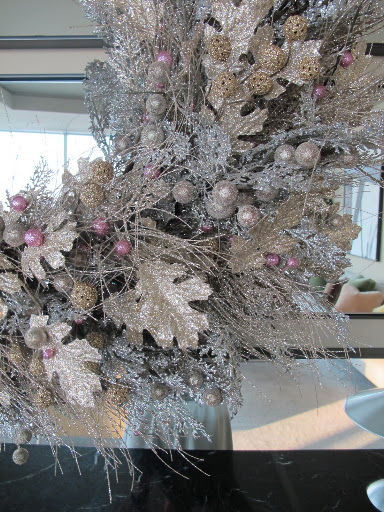 Here is a close-up of the garland. I love this soft color palette of glittery silver, gold and pale pink. It's so festive without being red or green.