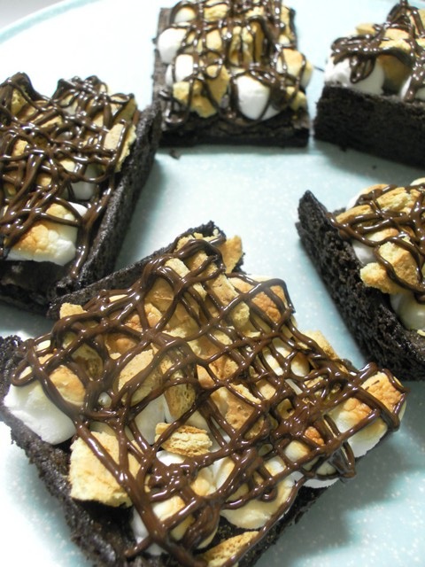 [smore%2520brownies%252001%255B4%255D.jpg]