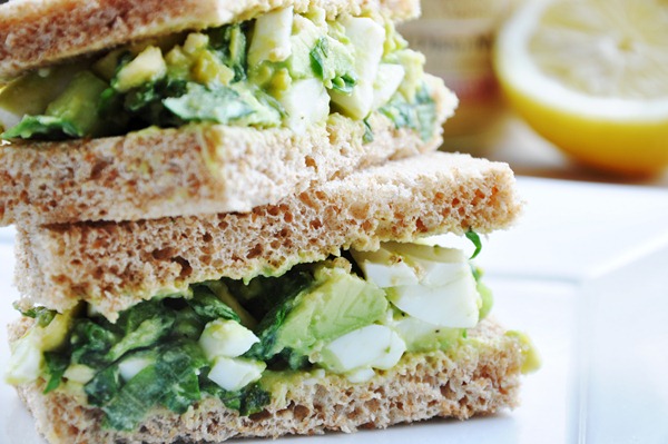 avocado egg salad sandwich 049