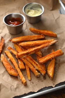[crispy-sweet-potato-fries-final%255B5%255D.jpg]