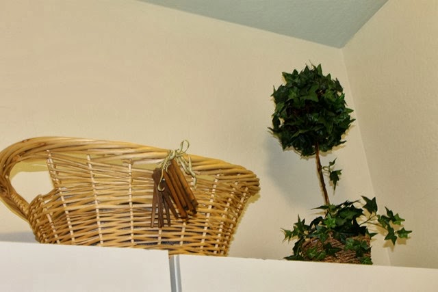 [decor%2520to%2520adore%2520105-001%255B3%255D.jpg]