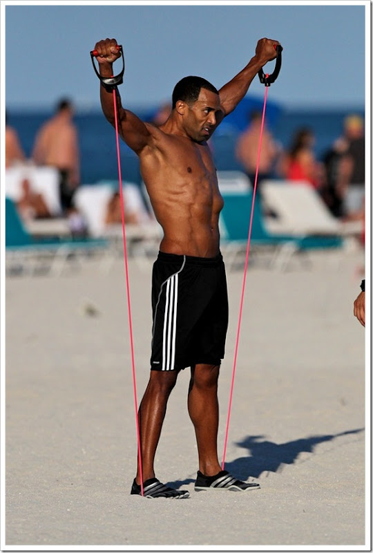 Craig David a Miami - 2012 i migliori propositi Sexy bikini e relax - feste da vip in spiaggia