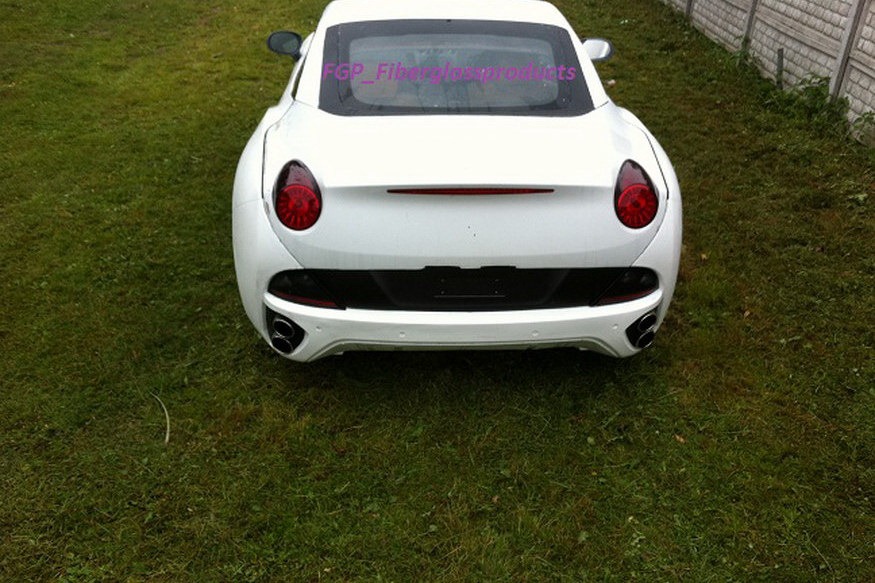 [fERRARI-California-Replica-9%255B5%255D.jpg]