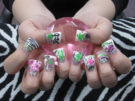 [duck-feet-nails-8%255B2%255D.jpg]