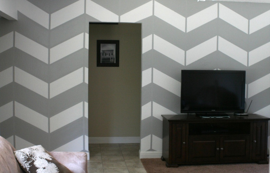 [living%2520room%2520project%252C%2520herringbone%2520wall%2520%252815%2529%255B9%255D.jpg]