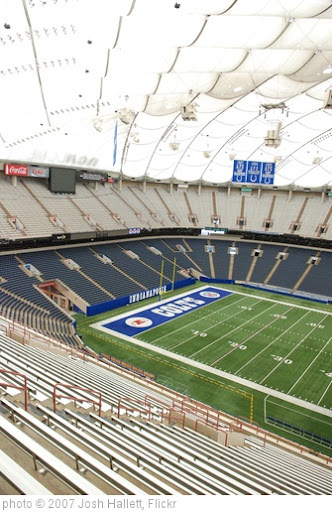 'Indianapolis Colts RCA Dome' photo (c) 2007, Josh Hallett - license: http://creativecommons.org/licenses/by-sa/2.0/