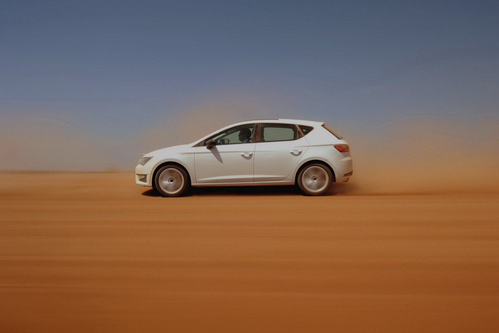 [SEAT-Leon-2013-23%255B2%255D.jpg]