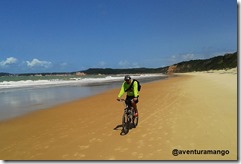 Muitas praias praticamente desertas Muitas praias praticamente desertas
