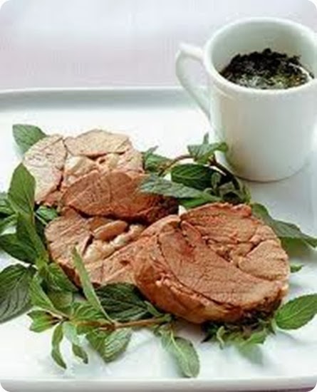 agnello al vino con salsa alla menta agnello al vino con salsa alla menta