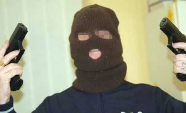 [gun_3%255B5%255D.jpg]