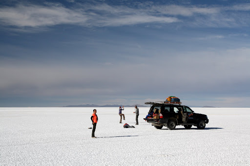 A bunch of gringos out making fools of themselves in the middle of the salt flats.