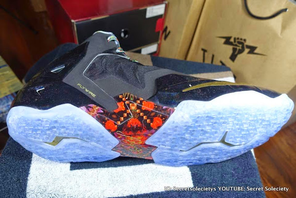 Detailed Look at 8220Watch the Throne8221 Nike LeBron XI PE