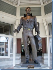 8347 Memphis BEST Tours - The Memphis City Tour - B.B. King  Elvis Presley Welcome Center, Memphis, Tennessee - Elvis Presley