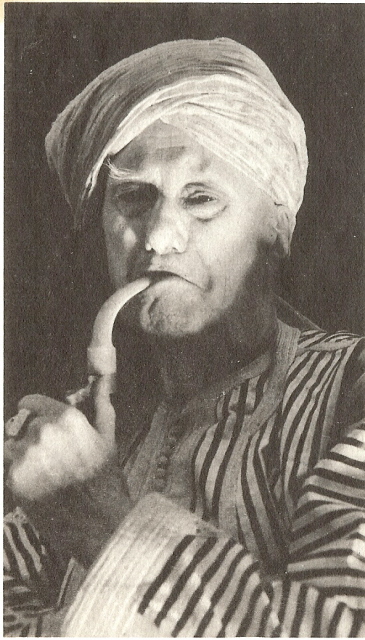 Aleister Crowley Portrait, Aleister Crowley