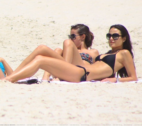 jordana brewster linda sensual biquine praia sexy sedutora semi nua desbaratinando (1) jordana brewster linda sensual biquine praia sexy sedutora semi nua desbaratinando (1)