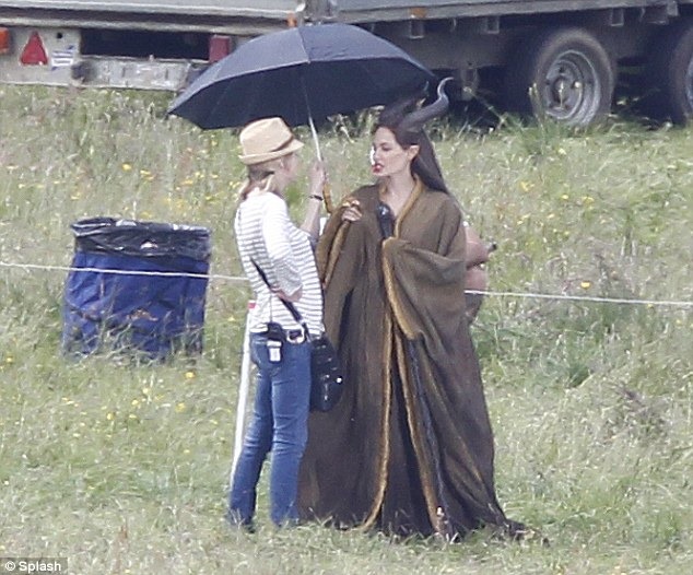 Maleficent képek a forgatásról 02