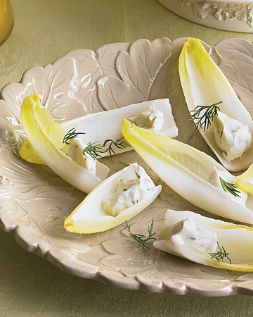 Endive Spears with Herbed Goat Cheese: This vegetarian finger food can be made in no time. We served the goat cheese on endive spears, but you can also use hearts of celery or crackers. Endive Spears with Herbed Goat Cheese: This vegetarian finger food can be made in no time. We served the goat cheese on endive spears, but you can also use hearts of celery or crackers.