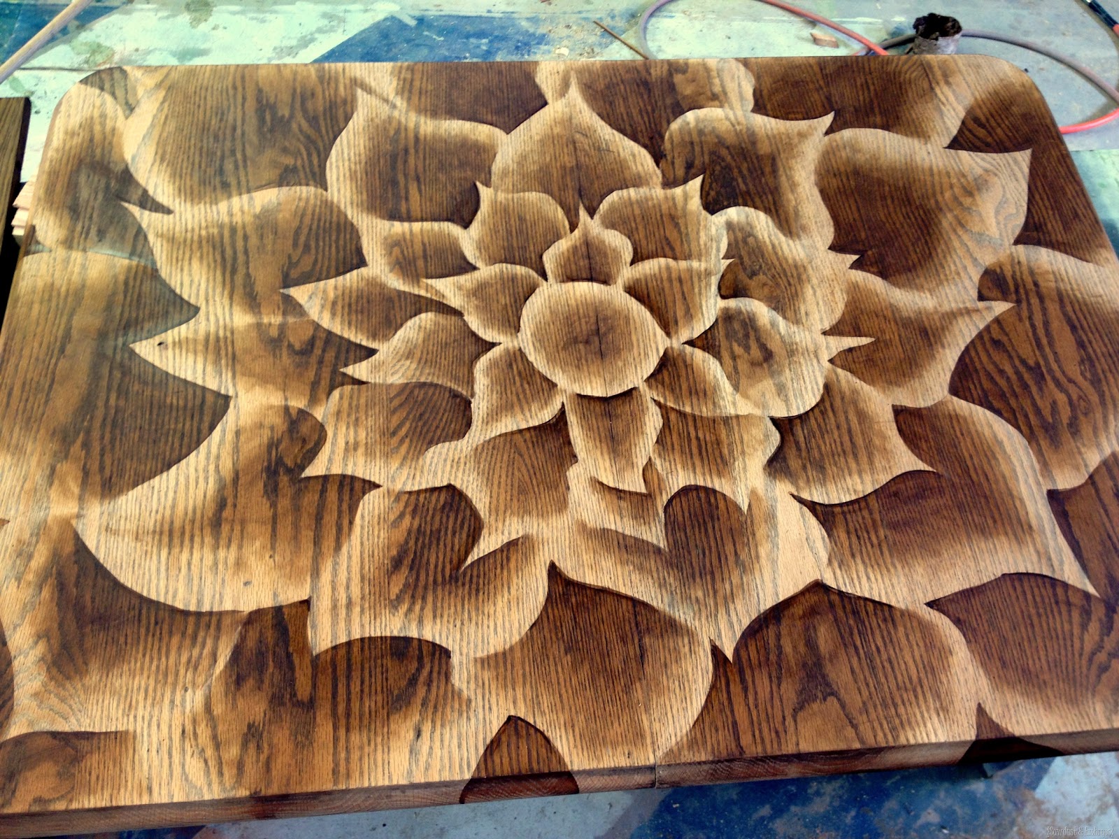 [Stripping-furniture-and-unique-stain%255B1%255D.jpg]