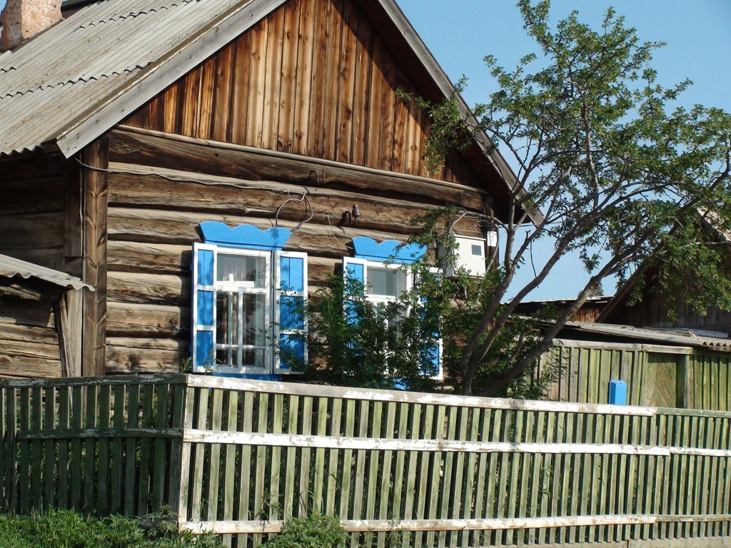 [284-Olkhon%2520maison%2520traditionelle%255B9%255D.jpg]