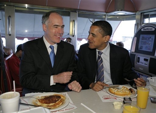 [barack-obama-eating-waffles-from-che%255B1%255D.jpg]