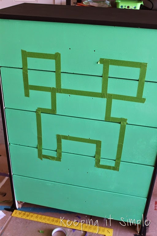 [Minecraft%2520Creeper%2520Dresser%2520with%2520DecoArt%2520Chalk%2520Paint%2520%25283%2529%255B4%255D.jpg]