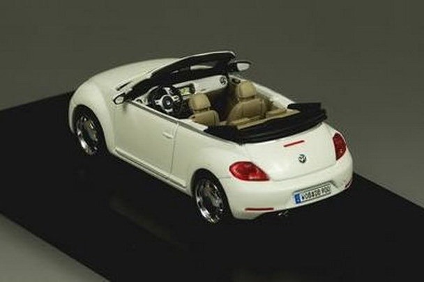 [2013-VW-Beetle-Cabriolet-82.jpg]