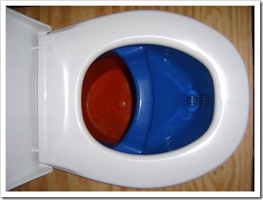 2011-06-01 Compost Toilet 2