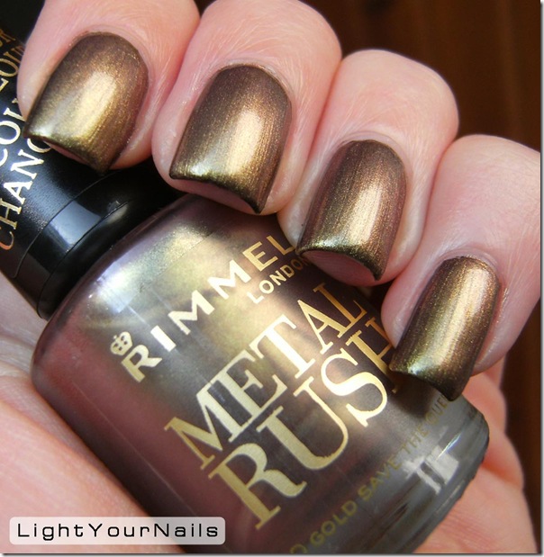 Rimmel Gold Save the Queen Rimmel Gold Save the Queen