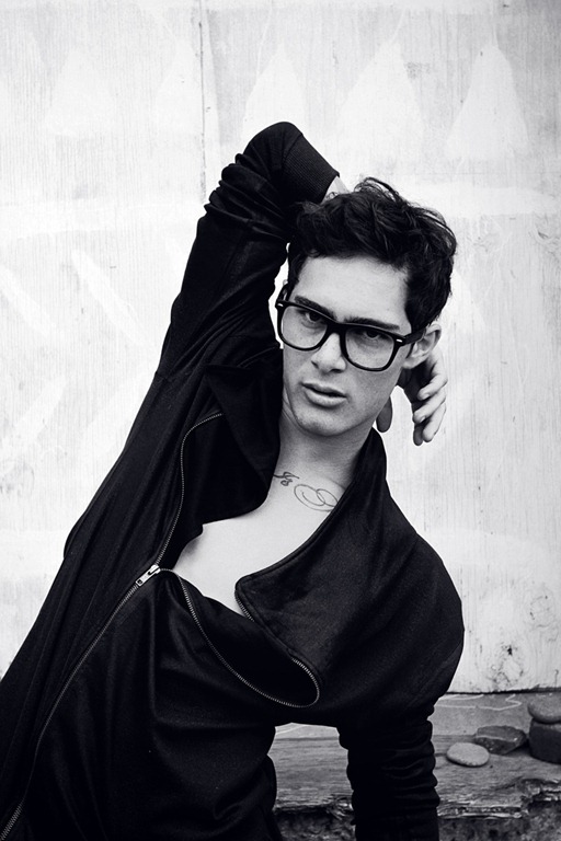 [Maximillian-Silberman-by-Lonnie-Webb-MaleModelSceneNet-01%255B6%255D.jpg]