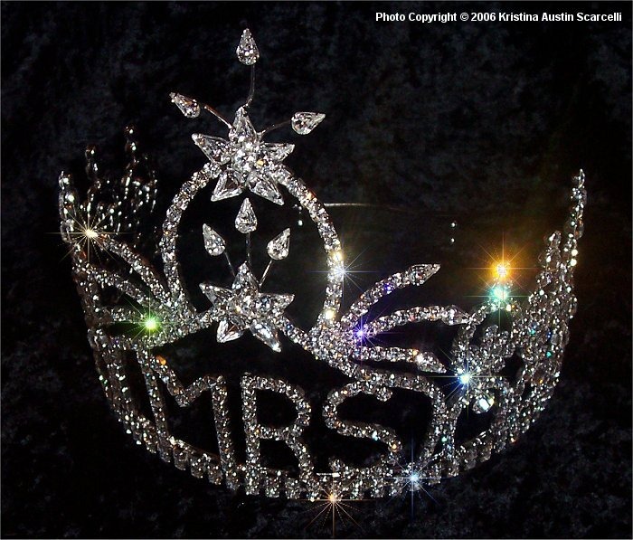 [Mrs.%2520United%2520States%2520crown%255B4%255D.jpg]