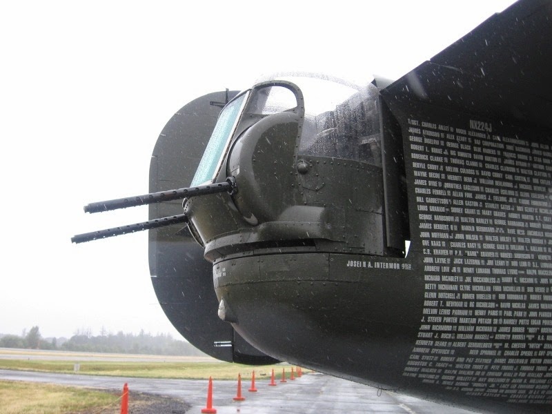 [IMG_6705-B-24-Bomber-Tail-Gun-Turret.jpg]