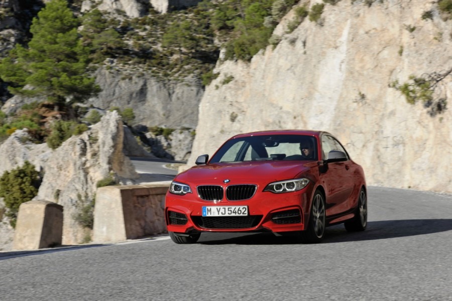 [BMW-M235i-Coupe-1%255B2%255D.jpg]