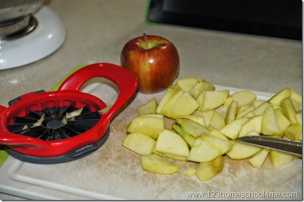 add 4 peeled, sliced, and chopped apples add 4 peeled, sliced, and chopped apples