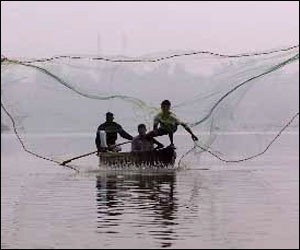 [M_Id_60413_fishermen%255B3%255D.jpg]