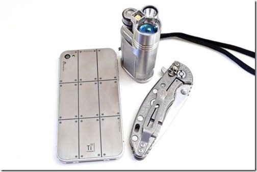 what_men_carry_in_their_pockets_640_20
