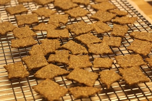 [einkorn-sesame-crackers019%255B8%255D.jpg]