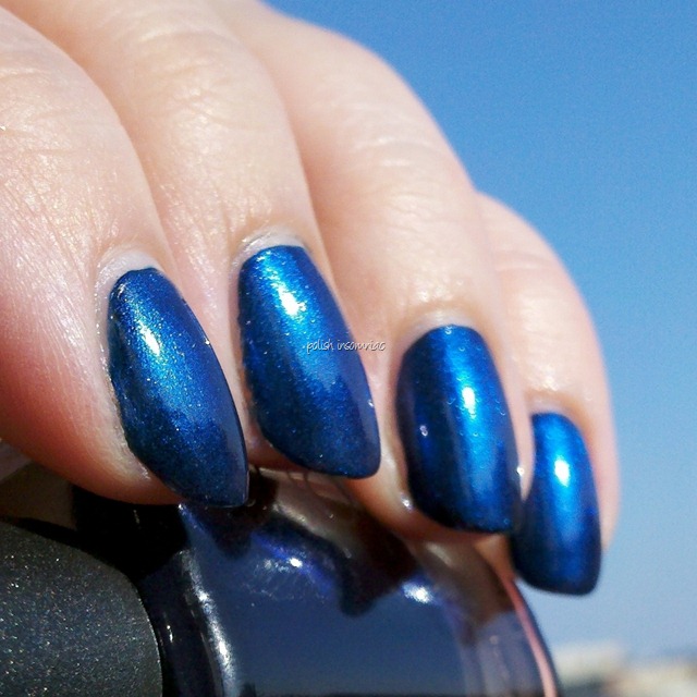 [CND%2520Effects%2520Ice%2520Blue%2520Shimmer%2520over%2520CND%2520Inkwell%25204%255B4%255D.jpg]