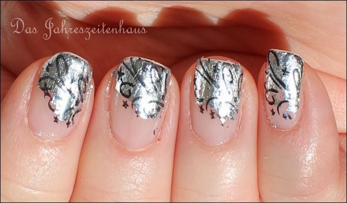 Nageldesign Silvester Glitzer Feuerwerk Silber elegant edel 6 Nageldesign Silvester Glitzer Feuerwerk Silber elegant edel 6