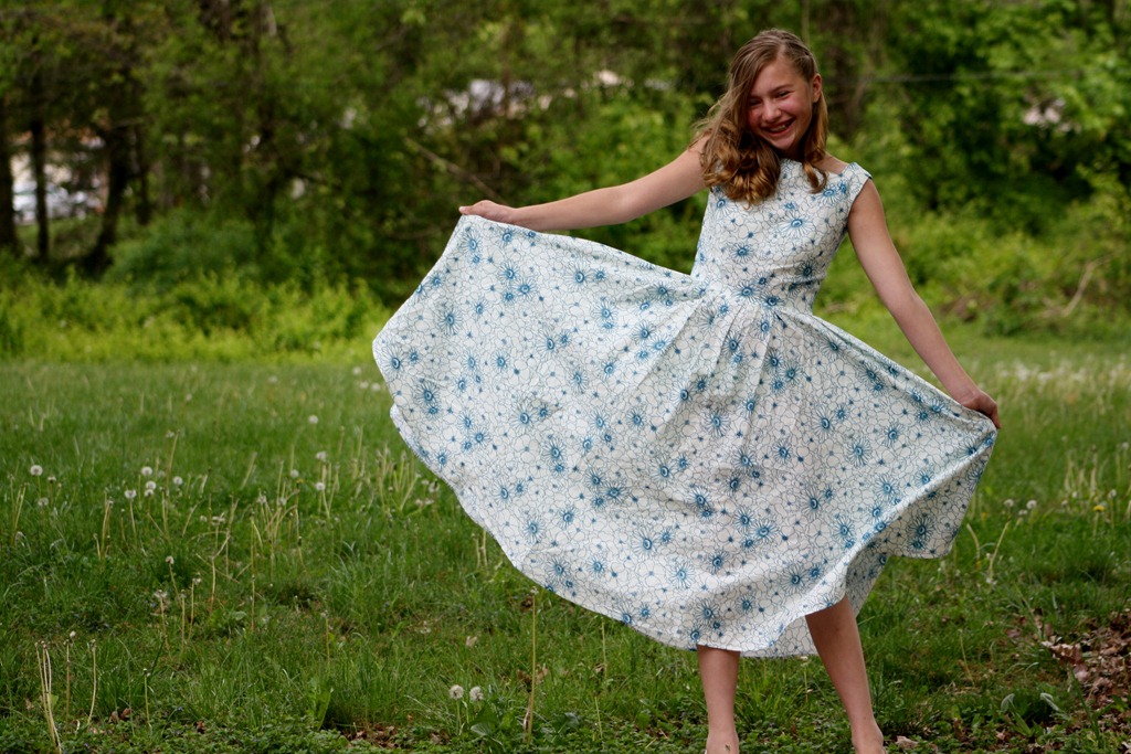 [vintage%2520dress%2520%2528neve%2529%2520020%255B4%255D.jpg]