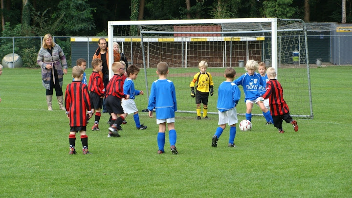 2010 - 18 SEP - WVV F5 - STADSKANAAL F4 010.jpg