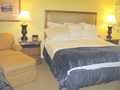 Florida 3.2013 Marriott Cypress Harbour master bedroom