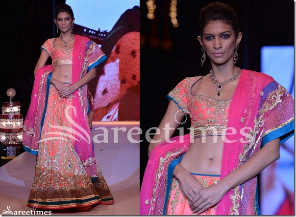 Day_3_IIJW_Pink_Embroidery_Lehenga