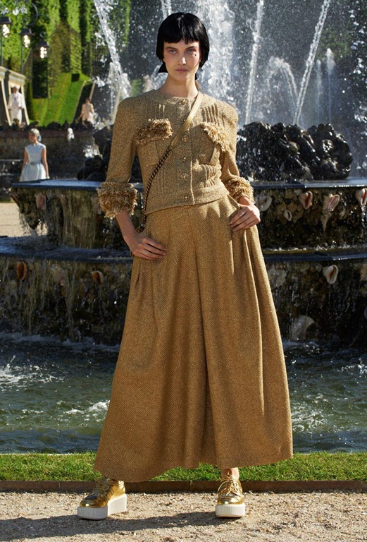 [chanel%252Bresort%252Bcruise%252B2013%252B4%255B5%255D.jpg]