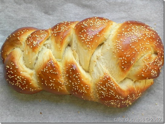 honey-challah-for-breaking-bread-1 honey-challah-for-breaking-bread-1