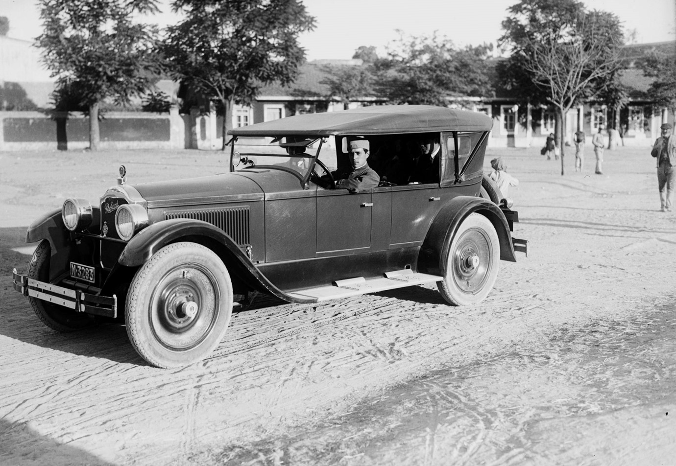 [Packard-em-19206.jpg]